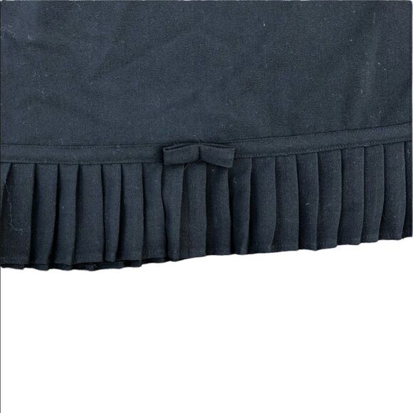 LARRY LEVINE Stretch Black Skirt W/Frilled Bottom & Bow Accent Size 10 - Picture 3 of 4